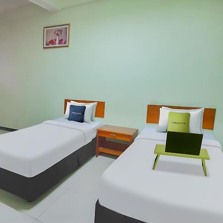 Urbanview Hotel Bartu Moh Toha Bandung By Reddoorz Dış mekan fotoğraf